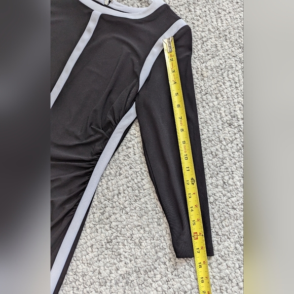 Ralph Lauren Women's (Size 8) Black & White Lined Long Sleeve Dress with Ruching - Picture 9 of 12